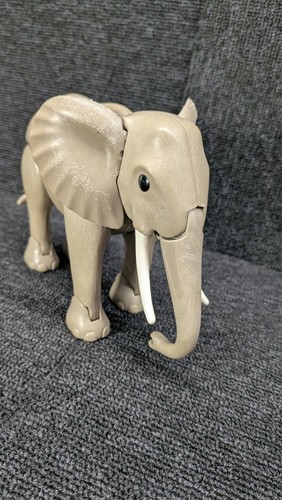 Playmobil adult elephant - adult,