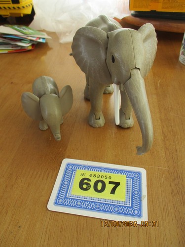 Playmobil elephant adult and - elephant,