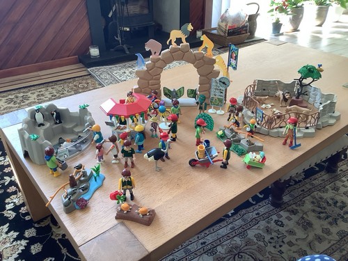 Playmobil zoo with many - playmobil, extras