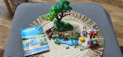 Playmobil red pandas zoo - red,