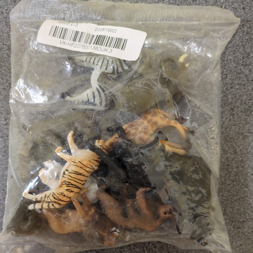12x animal model plastic - 12x,